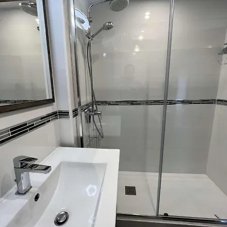 Avec Piscine, Parking, Climatisation Et Animaux Admis - Fr-1-702-33 אגדה
