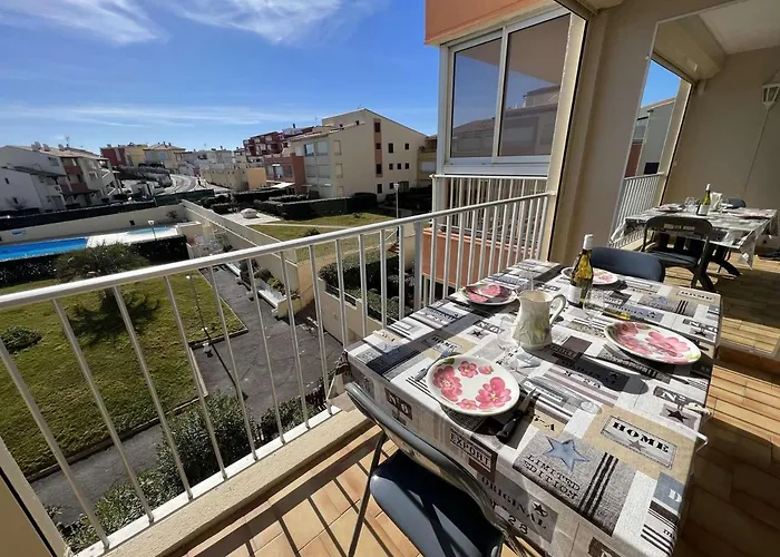 Avec Piscine, Parking, Climatisation Et Animaux Admis - Fr-1-702-33 *