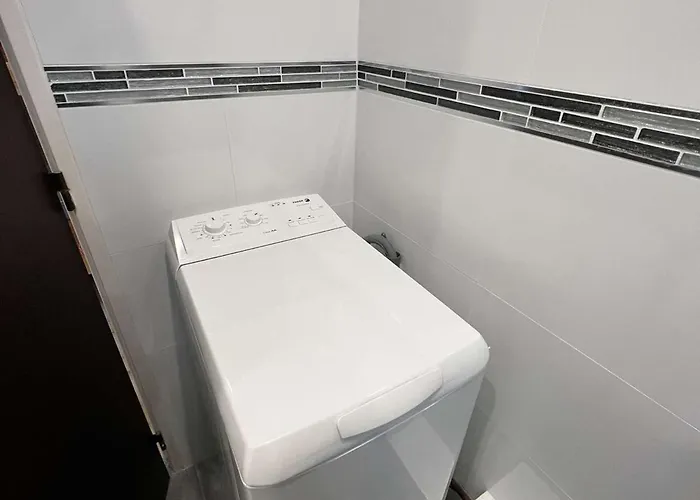 Avec Piscine, Parking, Climatisation Et Animaux Admis - Fr-1-702-33 Agde